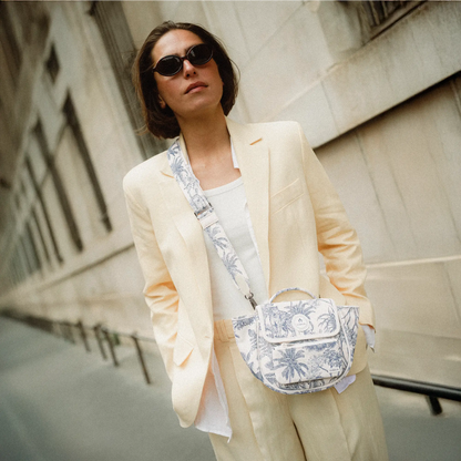 Crossbody Wanderer Baros