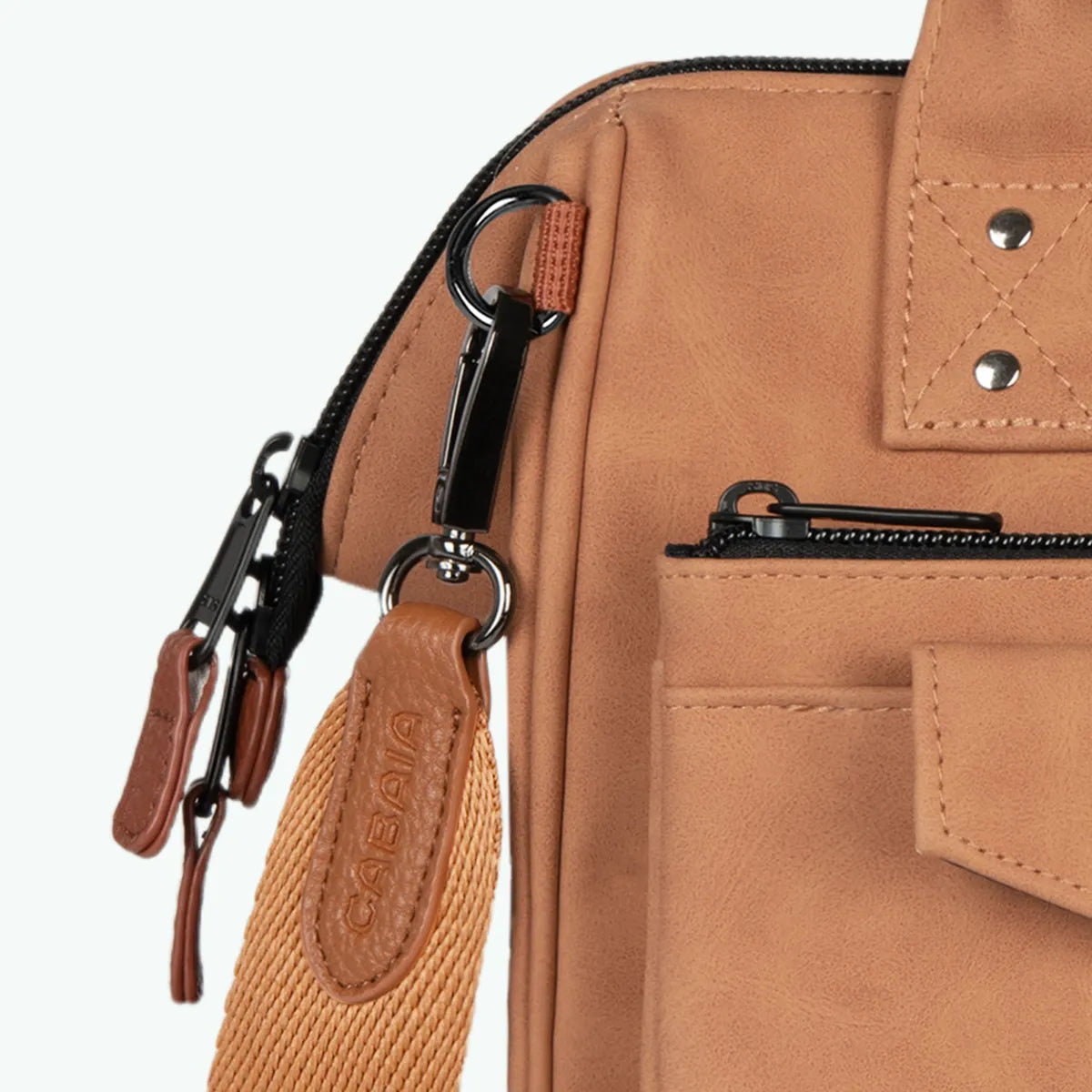 Crossbody Adventurer Medium Moscou